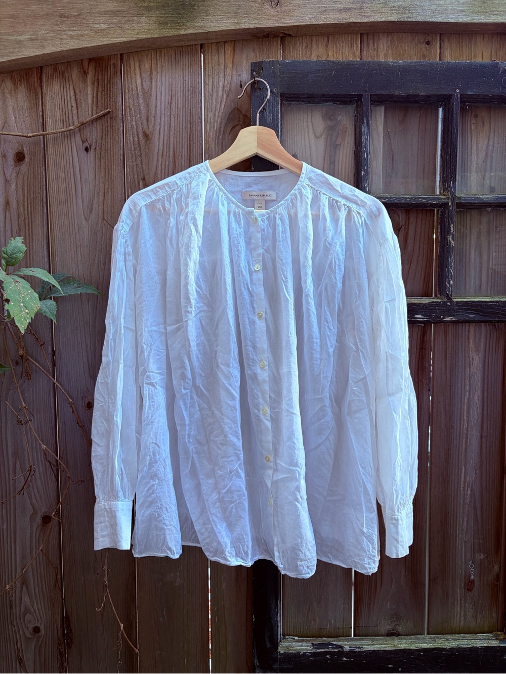 Banana Republic silk/cotton puff sleeve blouse - xs